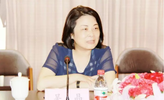 吴晶率团赴上海新纪元教育集团调研